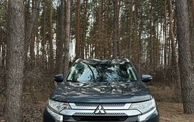 Mitsubishi Outlander III рестайлинг 3, 2018 год, 2 700 000 рублей, 1 фотография