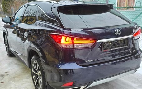 Lexus RX IV рестайлинг, 2021 год, 5 420 000 рублей, 3 фотография