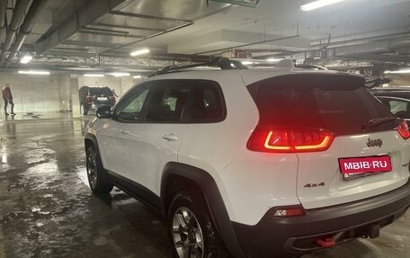 Jeep Cherokee, 2018 год, 4 400 000 рублей, 9 фотография