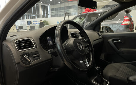 Volkswagen Polo VI (EU Market), 2012 год, 649 000 рублей, 20 фотография