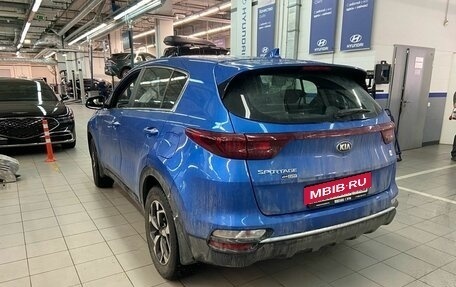 KIA Sportage IV рестайлинг, 2020 год, 2 797 000 рублей, 6 фотография