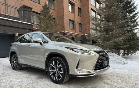 Lexus RX IV рестайлинг, 2022 год, 7 300 000 рублей, 1 фотография