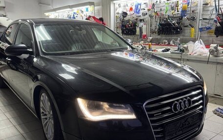 Audi A8, 2012 год, 1 350 000 рублей, 2 фотография