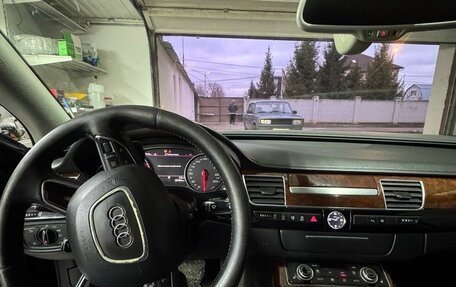 Audi A8, 2012 год, 1 350 000 рублей, 9 фотография