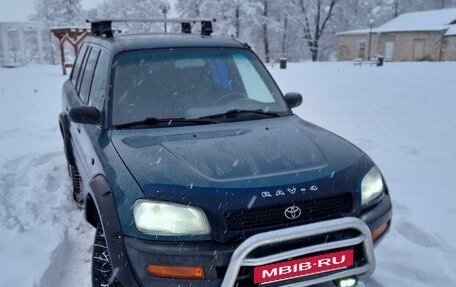 Toyota RAV4, 1996 год, 650 000 рублей, 3 фотография