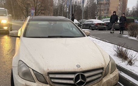 Mercedes-Benz E-Класс, 2011 год, 1 500 000 рублей, 1 фотография