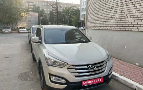 Hyundai Santa Fe III рестайлинг, 2013 год, 1 850 000 рублей, 1 фотография