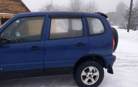 Chevrolet Niva I рестайлинг, 2006 год, 240 000 рублей, 9 фотография