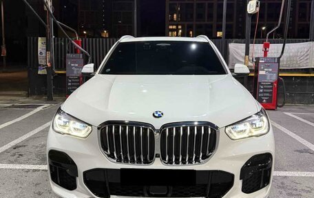 BMW X5, 2022 год, 7 490 000 рублей, 2 фотография