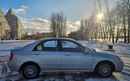 KIA Cerato I, 2004 год, 700 000 рублей, 8 фотография