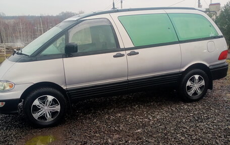 Toyota Estima III рестайлинг -2, 1996 год, 510 000 рублей, 3 фотография