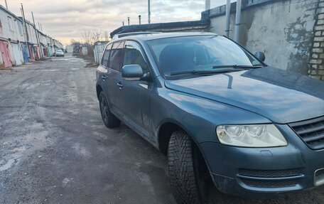 Volkswagen Touareg III, 2004 год, 750 000 рублей, 4 фотография