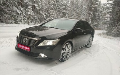 Toyota Camry, 2012 год, 2 450 000 рублей, 1 фотография