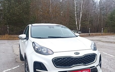 KIA Sportage IV рестайлинг, 2021 год, 2 600 000 рублей, 1 фотография