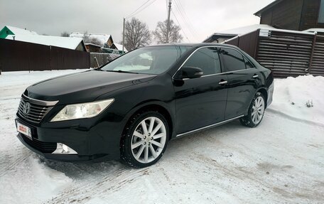 Toyota Camry, 2012 год, 2 450 000 рублей, 2 фотография