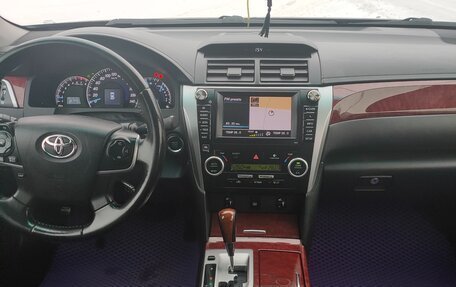 Toyota Camry, 2012 год, 2 450 000 рублей, 6 фотография