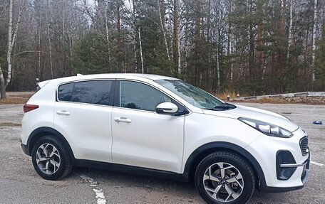 KIA Sportage IV рестайлинг, 2021 год, 2 600 000 рублей, 3 фотография