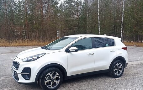 KIA Sportage IV рестайлинг, 2021 год, 2 600 000 рублей, 8 фотография