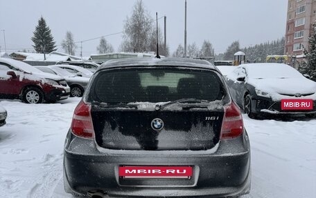 BMW 1 серия, 2011 год, 850 000 рублей, 4 фотография