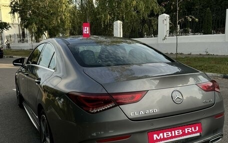 Mercedes-Benz CLA, 2019 год, 3 900 000 рублей, 2 фотография