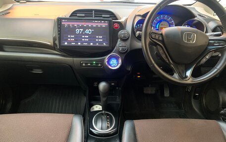 Honda Fit Shuttle I рестайлинг, 2012 год, 1 200 000 рублей, 14 фотография