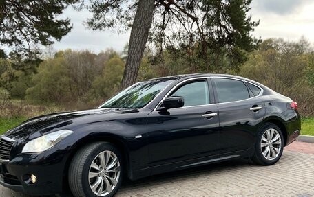 Infiniti M, 2013 год, 2 600 000 рублей, 3 фотография