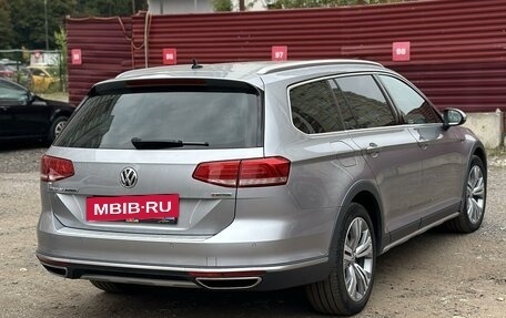 Volkswagen Passat B8 рестайлинг, 2019 год, 3 250 000 рублей, 3 фотография