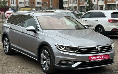 Volkswagen Passat B8 рестайлинг, 2019 год, 3 250 000 рублей, 5 фотография