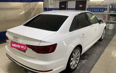 Audi A4, 2019 год, 2 850 000 рублей, 5 фотография