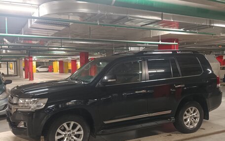 Toyota Land Cruiser 200, 2015 год, 6 450 000 рублей, 2 фотография