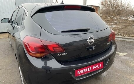 Opel Astra J, 2011 год, 720 000 рублей, 7 фотография