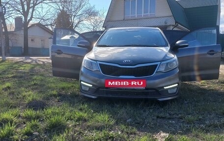 KIA Rio III рестайлинг, 2016 год, 1 000 000 рублей, 8 фотография