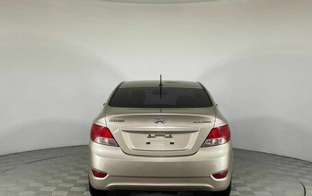 Hyundai Solaris II рестайлинг, 2013 год, 920 000 рублей, 6 фотография