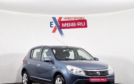 Renault Sandero I, 2011 год, 689 000 рублей, 2 фотография