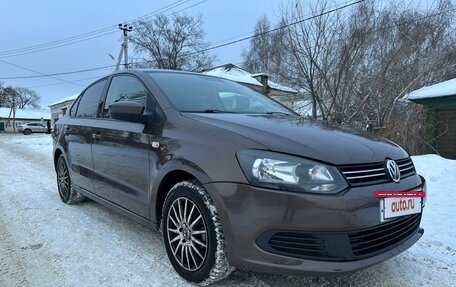 Volkswagen Polo VI (EU Market), 2015 год, 975 000 рублей, 2 фотография