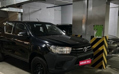 Toyota Hilux VIII, 2015 год, 3 500 000 рублей, 1 фотография