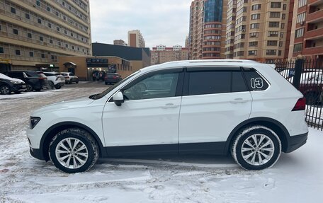 Volkswagen Tiguan II, 2017 год, 2 100 000 рублей, 4 фотография