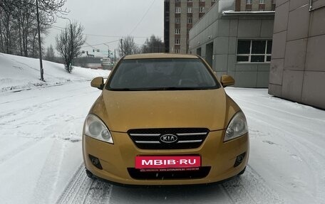 KIA cee'd I рестайлинг, 2009 год, 740 000 рублей, 8 фотография