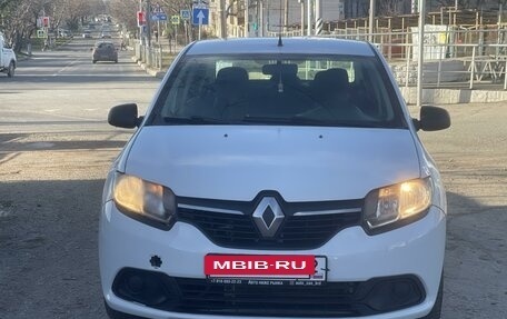 Renault Logan II, 2018 год, 535 000 рублей, 3 фотография