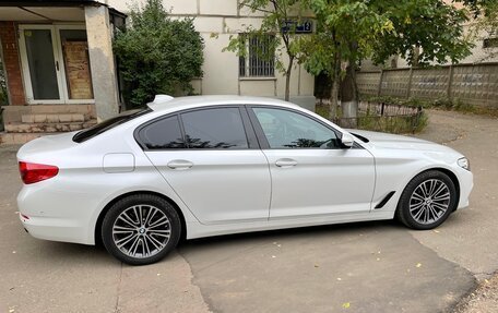 BMW 5 серия, 2019 год, 3 600 000 рублей, 10 фотография