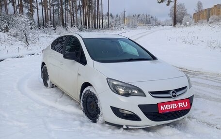 Opel Astra J, 2013 год, 1 100 000 рублей, 7 фотография