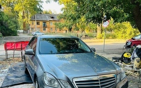 Mercedes-Benz E-Класс, 2010 год, 1 650 000 рублей, 9 фотография