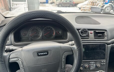 Volvo S80 II рестайлинг 2, 2002 год, 450 000 рублей, 24 фотография