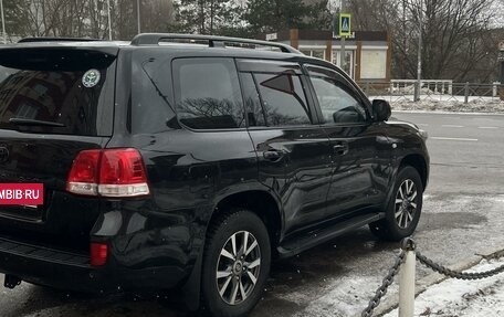 Toyota Land Cruiser 200, 2010 год, 4 500 000 рублей, 2 фотография