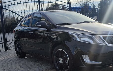 KIA Rio III рестайлинг, 2013 год, 1 050 000 рублей, 3 фотография