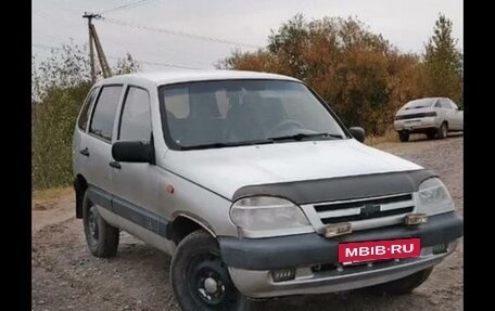 Chevrolet Niva I рестайлинг, 2004 год, 240 000 рублей, 5 фотография