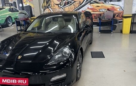 Porsche Panamera II рестайлинг, 2011 год, 2 350 000 рублей, 10 фотография