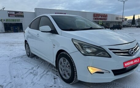 Hyundai Solaris II рестайлинг, 2016 год, 1 060 000 рублей, 3 фотография