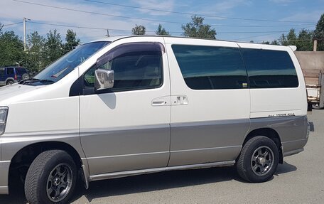 Nissan Elgrand I, 1999 год, 750 000 рублей, 8 фотография