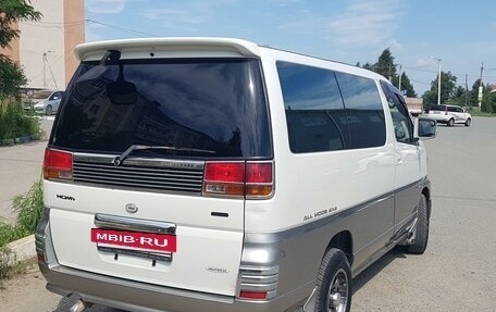 Nissan Elgrand I, 1999 год, 750 000 рублей, 9 фотография